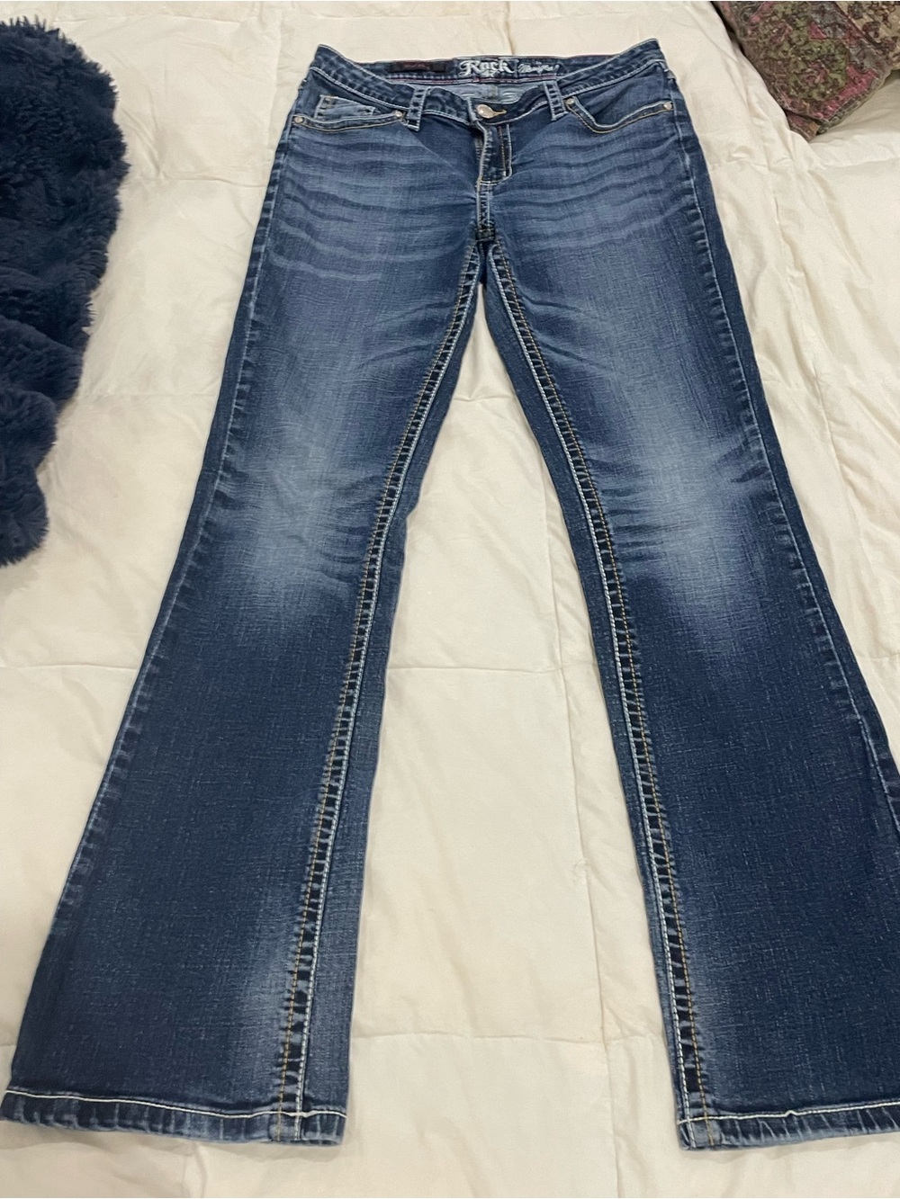Wrangler Y2K Vintage Low-Rise Flare Distressed embroidered western jeans sz 8/10